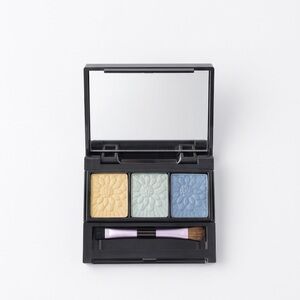 Y2K Pastel Eyeshadow MARK. Eye Contact Vintage Inspired Lemon Mint Blue Shadow